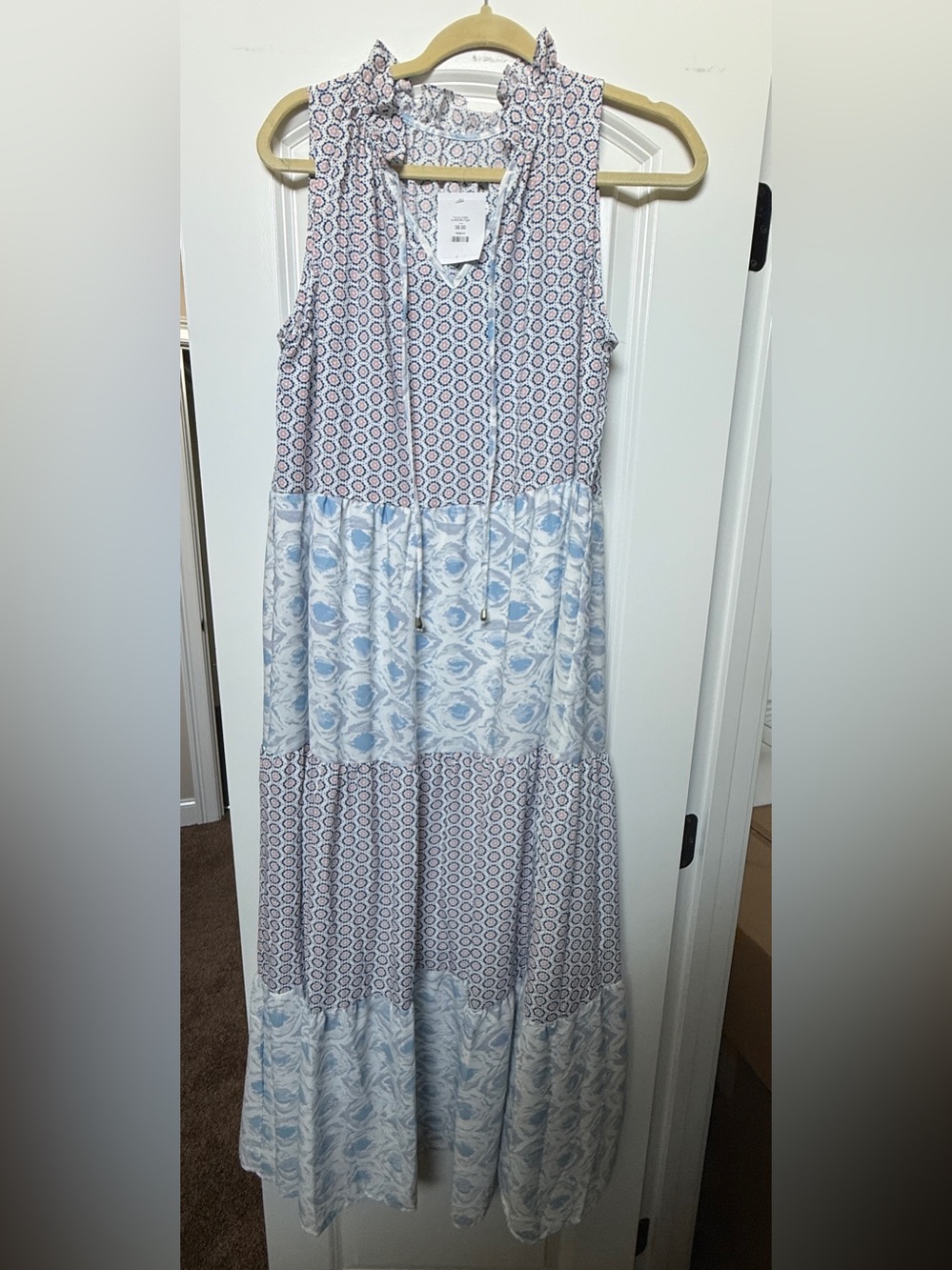 Sleeveless Blue and White Printed Maxi dress